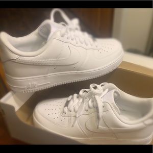 ‘07 Air Force 1 by Nike